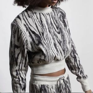 Twenty Montreal Wood Grain Hyper Reality Knit Sweatshirt Large NWT